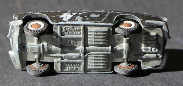Tekno Volvo 1800 Coupe 1965 DieCast Model (6665)